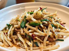 -魏铭鱼头捞饭(晋阳路店)