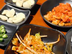 -肉甲韩国木炭烤肉(新壹街1店)