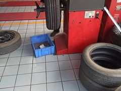 -途虎养车工场店(成都晨辉路店)