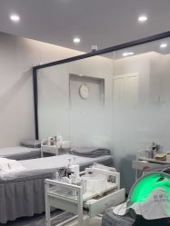 -苗方清颜专业祛痘·皮肤管理
