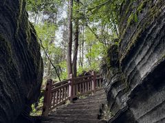 -梭布垭石林景区