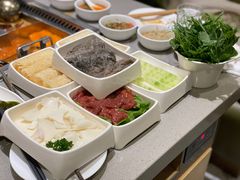 -海底捞火锅(雄峰城店)