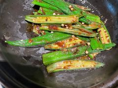 红葱酱煎秋葵-苏帮袁Sue Cuisine(南开大悦城店)