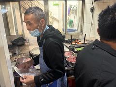 -正宗杨记普洱酸醋米线(总店)