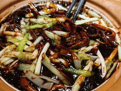 -魏铭鱼头捞饭(晋阳路店)