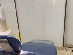 -维乐口腔(美维云门诊陆家嘴店)