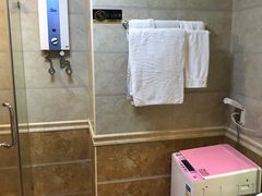 -凤凰印象公寓(深圳罗湖大剧院东门店)