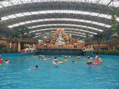 -沈阳龙润夏宫温泉水乐园