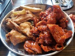 原味炸鸡和酱油鸡双拼-MI WU FACTORY米屋美食工厂餐厅(绿地店)