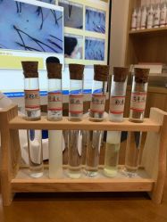 -丝客富脱发养发头皮馆