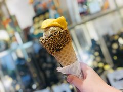 -VENCHI 闻绮(上海佛罗伦萨小镇店)