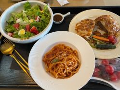 -爱陪伴尊享月子中心(国际店)