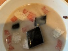 -亚龙湾希尔顿自助餐厅·海鲜·烧烤·沙滩BBQ·现场乐队