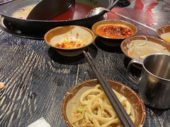 -冯校长老火锅(中联广场店)