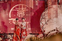 -LOVE SHINE婚纱·红鼎庄龙凤褂·妈妈装定制