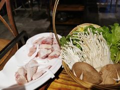 -同仁四季椰子鸡(海岸城天利店)