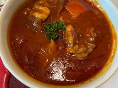 罐焖牛肉配米饭-哈拉硕俄式西餐
