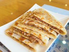 牛肉馅肉饼-华天二友居肉饼(宫门口店)