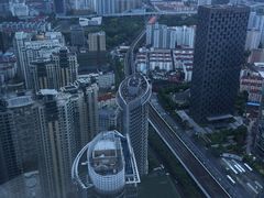 -上海龙之梦万丽酒店