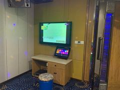 -蓝尊量贩(黄河路店)