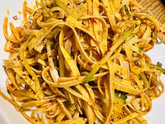 -金明姬铁锅炖(东坝店)