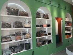 -海星奢选二手奢侈品手表包包鉴定回收寄卖(墨玉南路店)