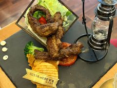 -秘密旅行Bonjour(黑金冠 江南西店)
