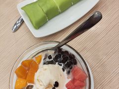 -佰搭果·广式茶餐厅(西华路店)