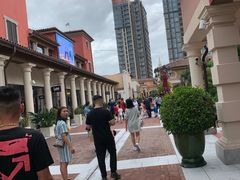 -佛罗伦萨小镇广佛名品奥特莱斯(疏港路店)