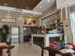 -正宗鸡饭粤香酒家(朱村店)