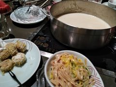 -捞王锅物料理(上海世茂广场店)