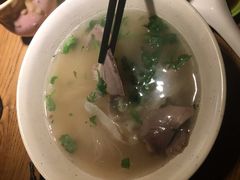-锅贴王小吃(南大街店)