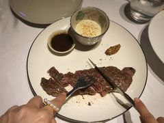 碳烤特选澳洲谷饲西冷牛排-MARU玛露音乐餐厅(大学路店)