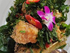 -Chom Cafe and Restaurant