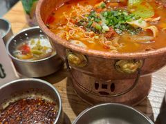 -成都你六姐·牛肉冒菜(信泰中心商场店)