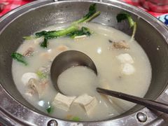 -巴陵全鱼席(湖南老字号汴河街店 )