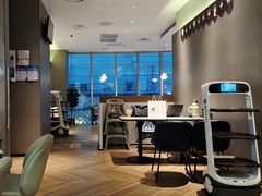 -必胜客(上海新南方商城PH店)