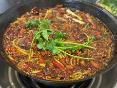 -鸿顺老铁锅美蛙鱼府(解放碑店)