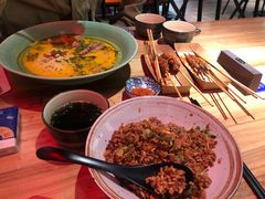 霸王酸汤臭豆腐面-和府捞面(西溪印象城店)