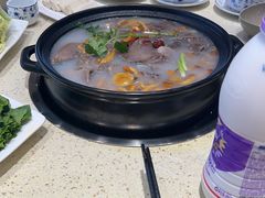 -九寨沟特色牦牛肉汤锅
