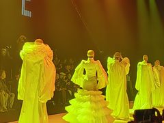 -交通银行前滩31演艺中心