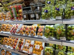-blt精品超市(高德置地冬广场店)