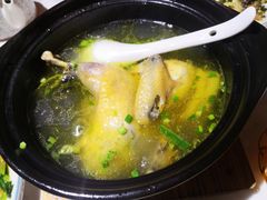 农家草鸡汤-晴霞农家乐·大闸蟹(巴城镇阳澄湖店)