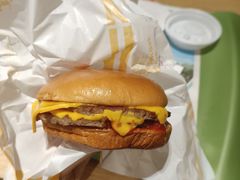 -麦当劳(中山八路店)