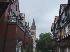 -钟书阁(松江泰晤士小镇店)