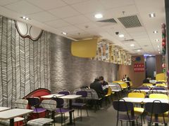 大堂-麦当劳(广州新港东路第二分店)