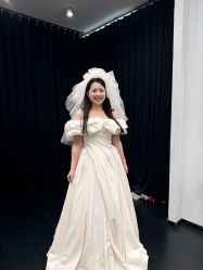 -维纳斯婚纱礼服租赁馆