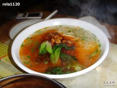 辣肉面-是俺姐滴-王家沙点心店(万航渡路店)
