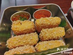 -银米·云南传统过桥米线(双廊黑金冠店)