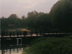 -麓湖高尔夫球俱乐部